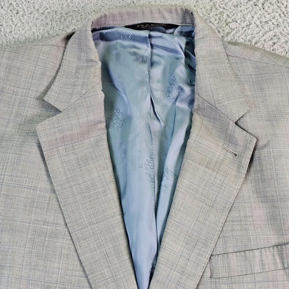 Jos. A. Bank Suit Mens 43R 40x29 Gray Plaid Wool Signature Gold 2 Piece